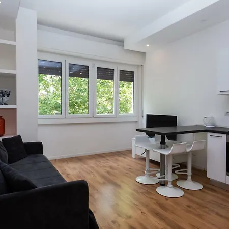 L.love Apartment Milan
